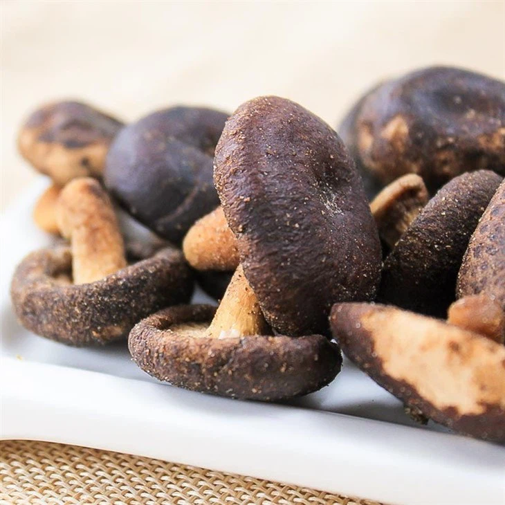Vacuum Fried Shiitake Mushroom
