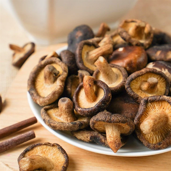 Vacuum Fried Shiitake Mushroom